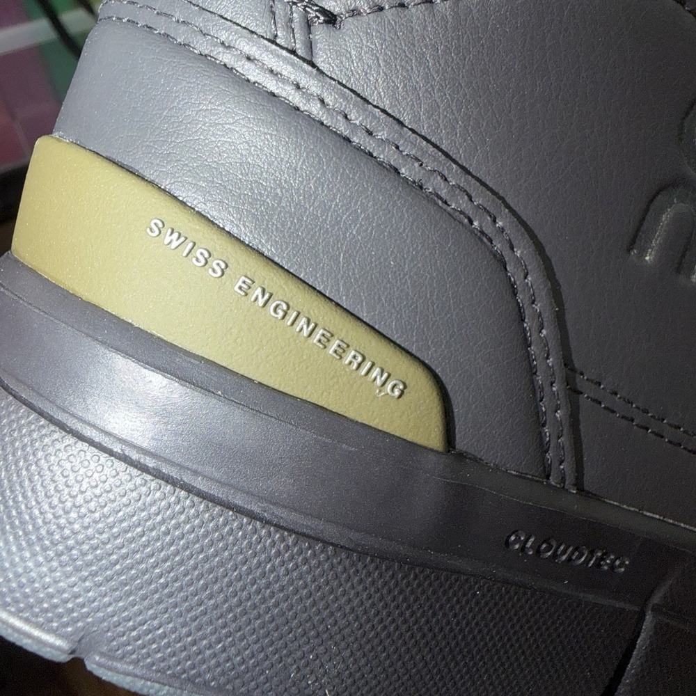 On Roger Clubhouse Mid Women 7.5 Black Olive CloudTec Speedboard Shoes NIB - Picture 7 of 9